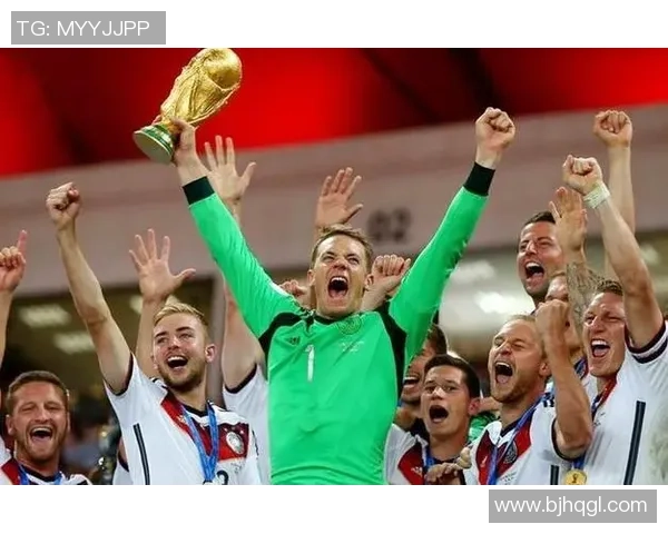 俄罗斯足球明星门将的辉煌历程与传奇瞬间回顾