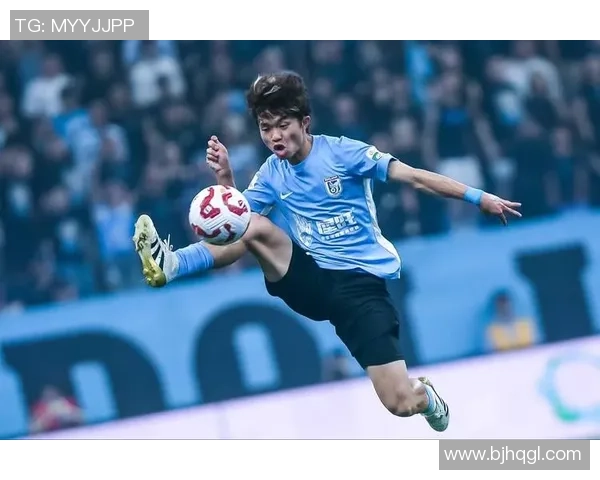 足球明星原地晃人技巧解析与精彩瞬间回顾图集