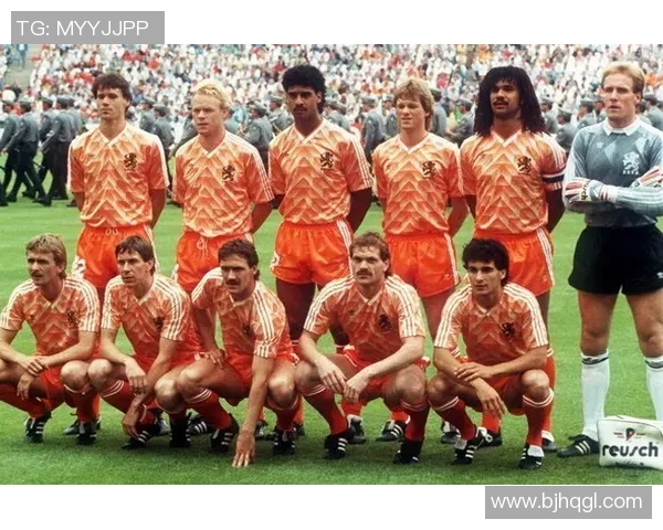 从贫困到巅峰最艰苦足球明星的奋斗历程与荣耀之路