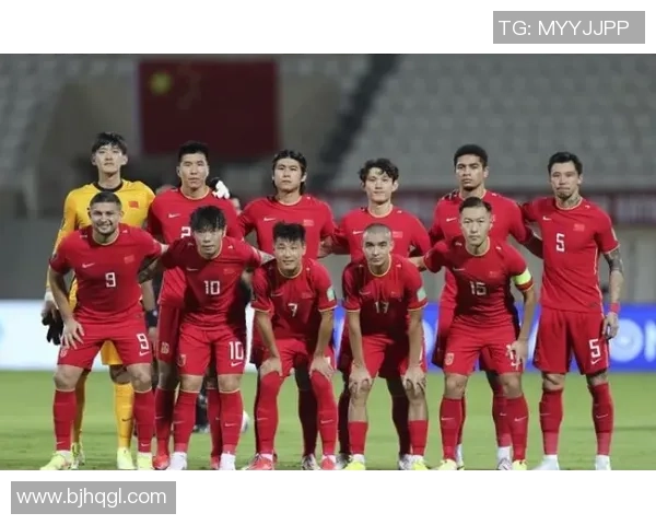 足球明星谢栩的职业生涯与成就全景解析 足球明星谢栩的职业生涯与成就全景解析