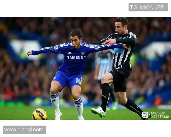 足球明星转身技巧全解析助你提升球场表现与竞技水平 足球明星转身技巧全解析助你提升球场表现与竞技水平